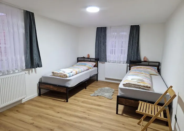 Zweibettzimmer Mit Gemeinschaftsbad Und Kueche Grossenbach Pensjonat Hünfeld