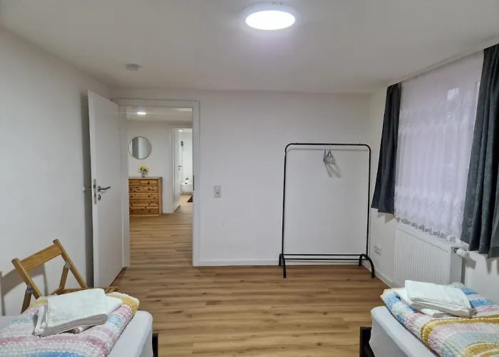 Pensjonat Zweibettzimmer Mit Gemeinschaftsbad Und Kueche Grossenbach