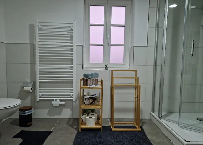 Pensjonat Zweibettzimmer Mit Gemeinschaftsbad Und Kueche Grossenbach Hünfeld