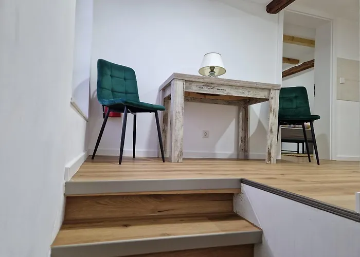 Pensjonat Zweibettzimmer Mit Gemeinschaftsbad Und Kueche Grossenbach